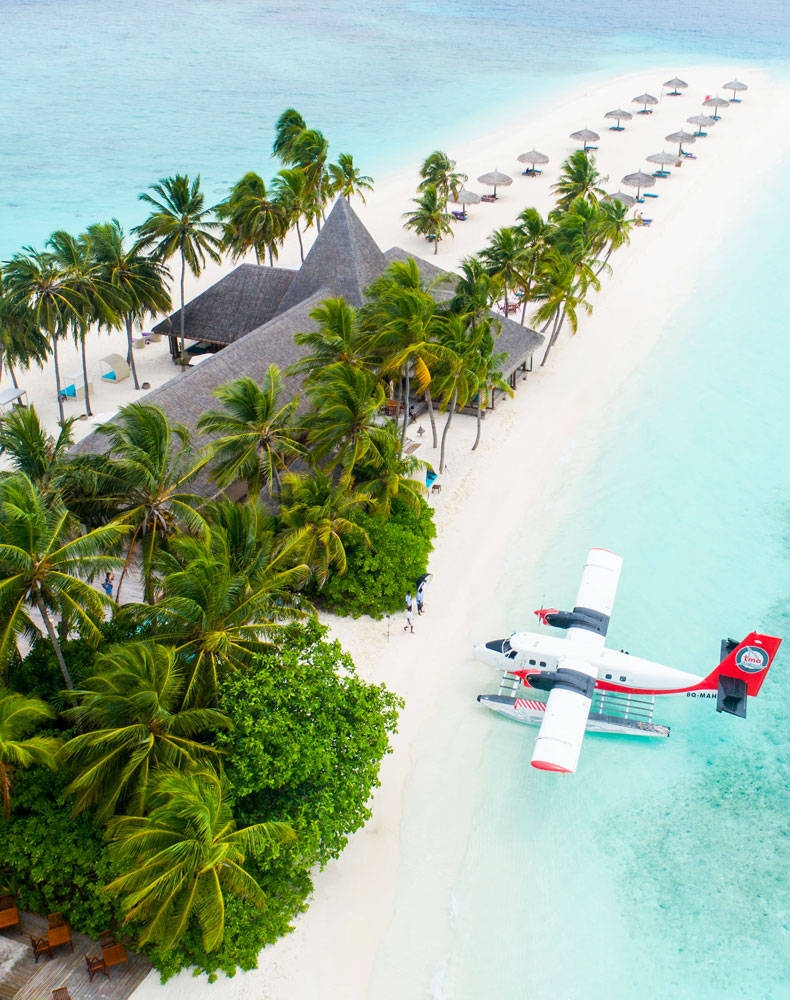 Enjoy the beauty of Maldives